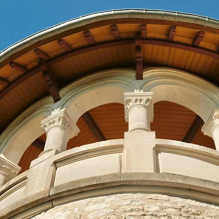 Chateau De Peyronnenc Montpezat-de-Quercy